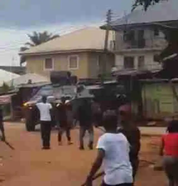 "How IPOB Members Stopped Soldiers From Entering My House" – Says Nnamdi Kanu